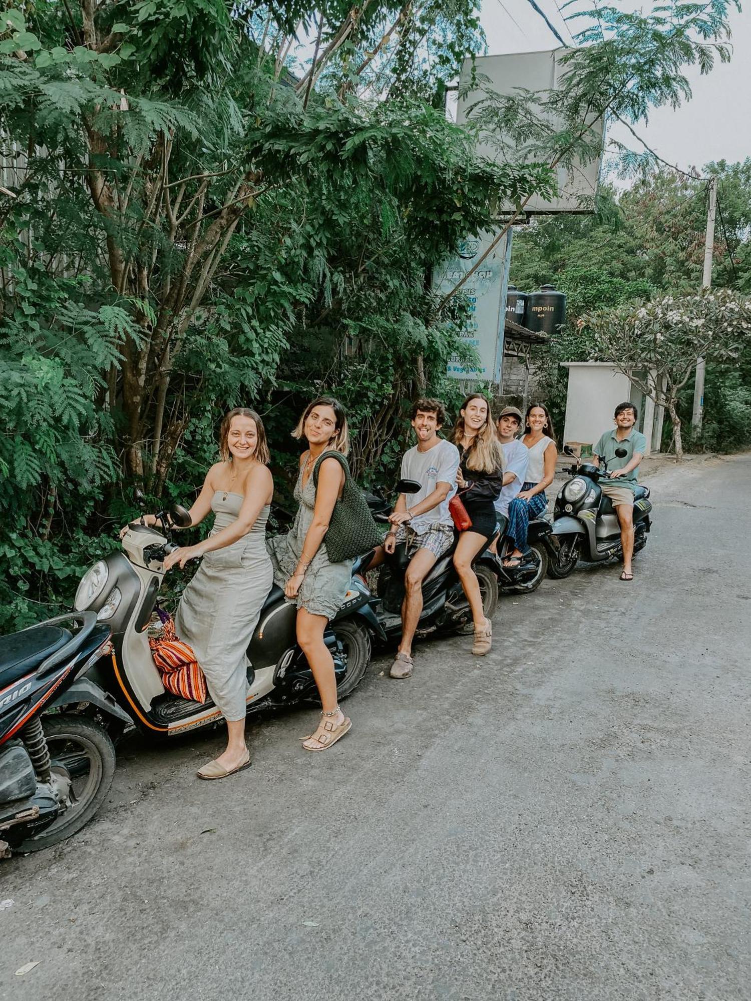 Garden Cottage Lembongan & Hostel Nusa Lembongan Exterior foto